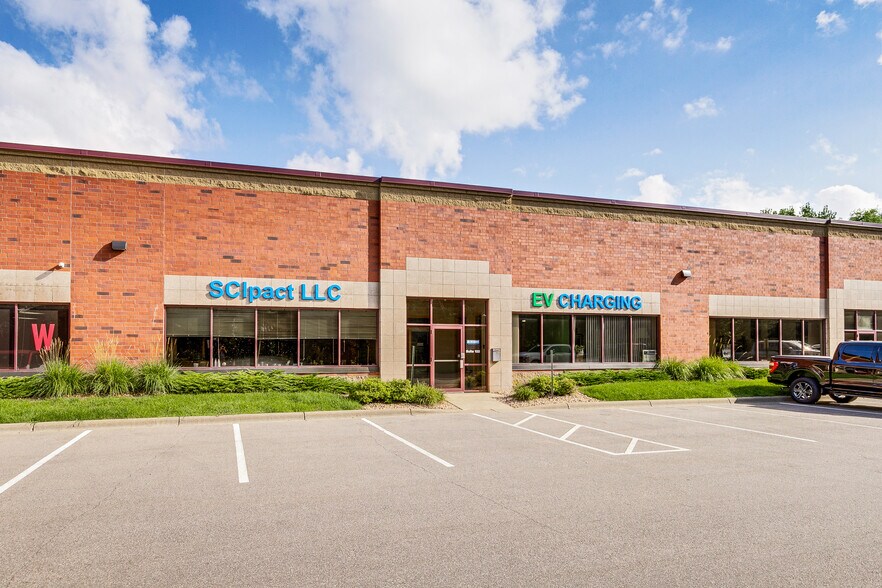 Primary Photo Of 10220 73rd Ave S, Maple Grove Flex For Lease