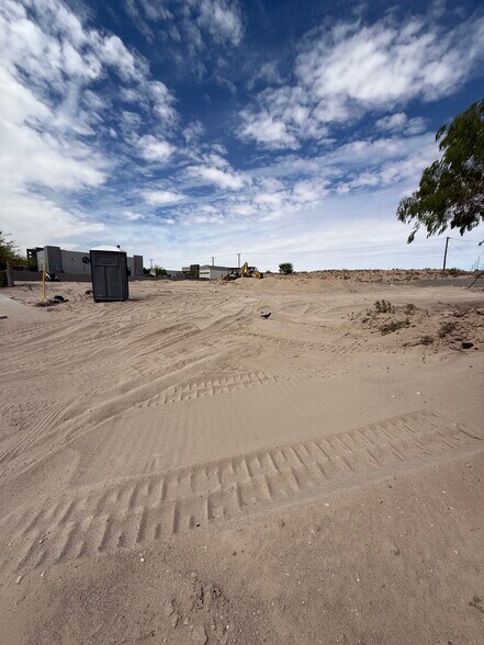 More Photos Of 1351 N Zaragoza Rd, El Paso Office For Sale
