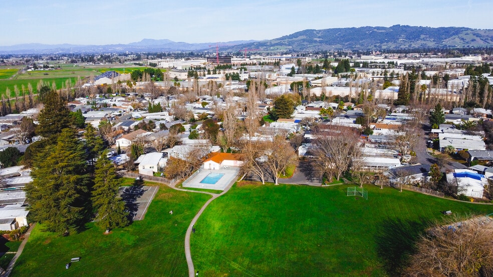 More Photos Of 750 Rohnert Park Expy W, Rohnert Park Manufactured Housing Mobile Home Park For Sale