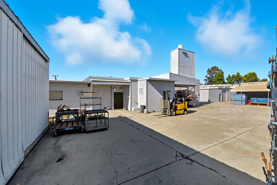 More Photos Of 1180 N 5th St, San Jose Manufacturing For Sale