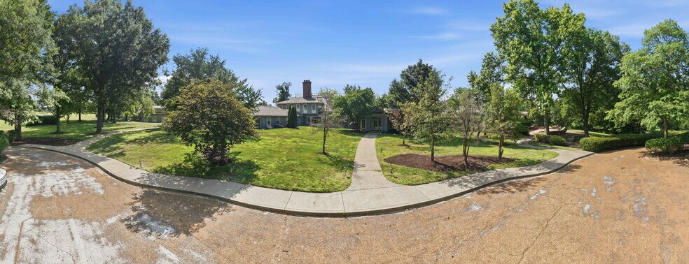 More Photos Of 1461 Highway EE, Winfield Specialty For Sale