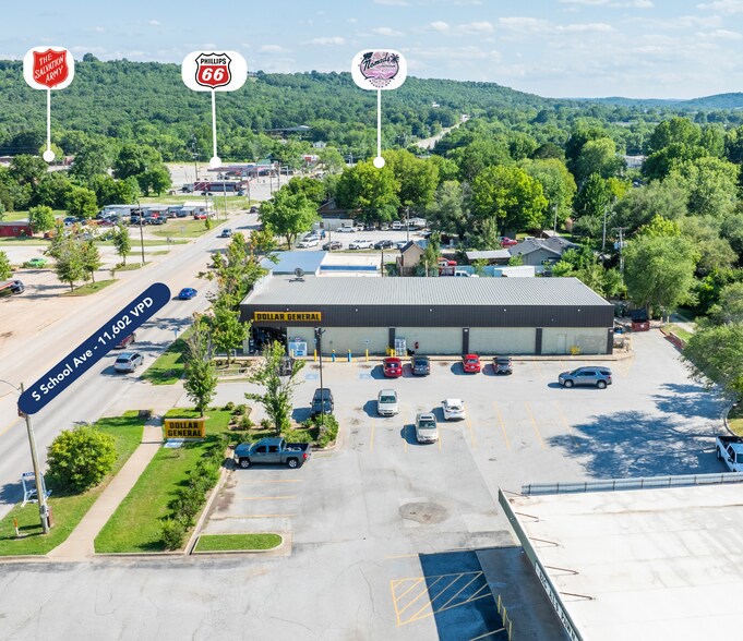 More Photos Of 1221 S School Ave, Fayetteville Storefront For Lease