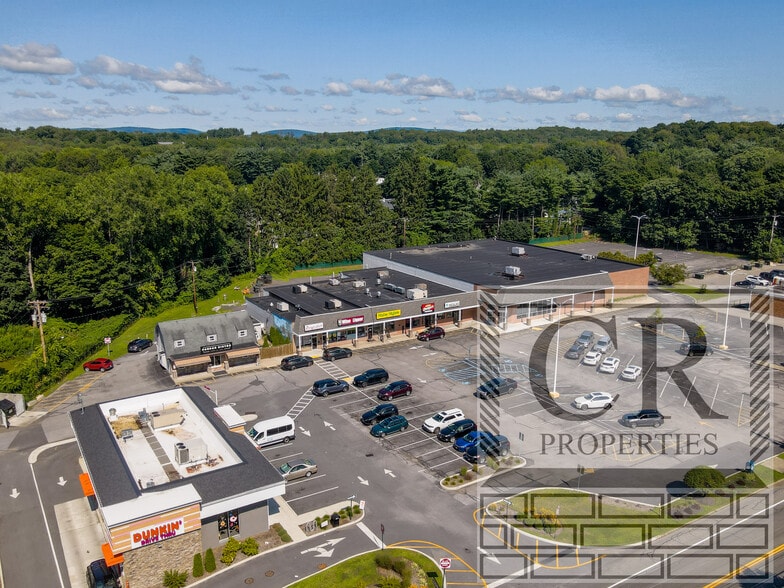 More Photos Of 40 Vassar Rd, Poughkeepsie Storefront For Sale