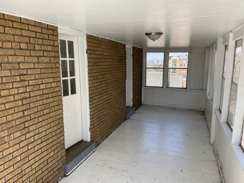 More Photos Of 3938 Benning Rd NE, Washington Office Residential For Sale