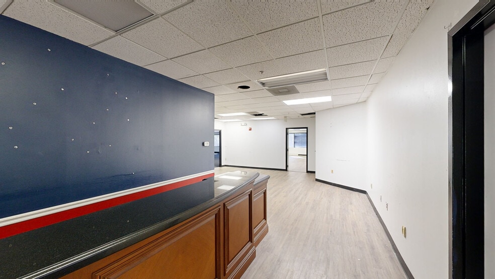 More Photos Of 7600 Southland Blvd, Orlando Unknown For Lease