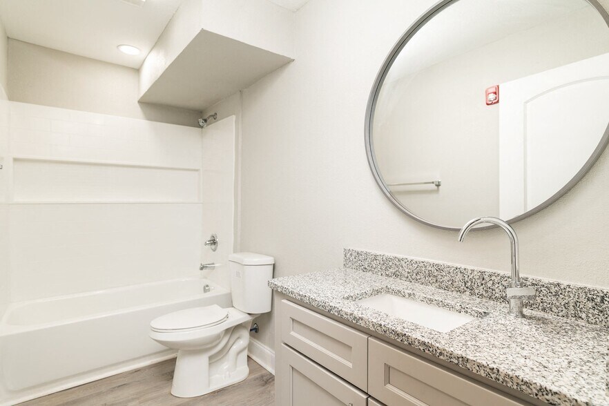More Photos Of 2300 Davenport Rd, Knoxville Apartments For Sale