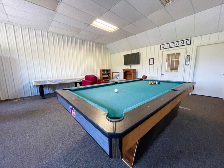 25338 US Highway 270, Woodward, OK 73801 Manufactured Housing Mobile