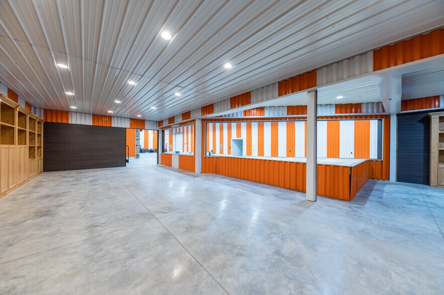 More Photos Of 145 School Rd, Mount Morris Office For Sale