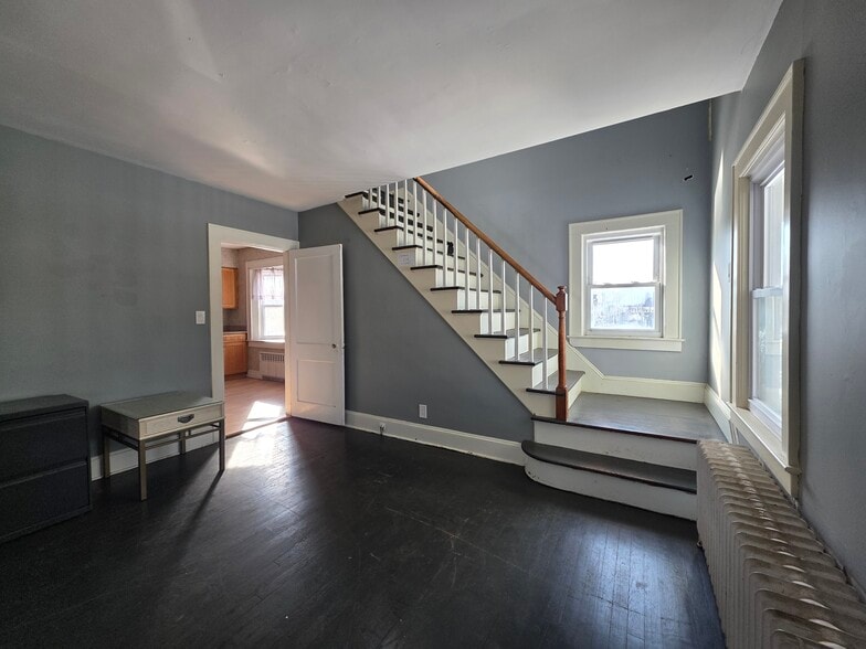 More Photos Of 420 Townline Rd, Hauppauge Office For Sale