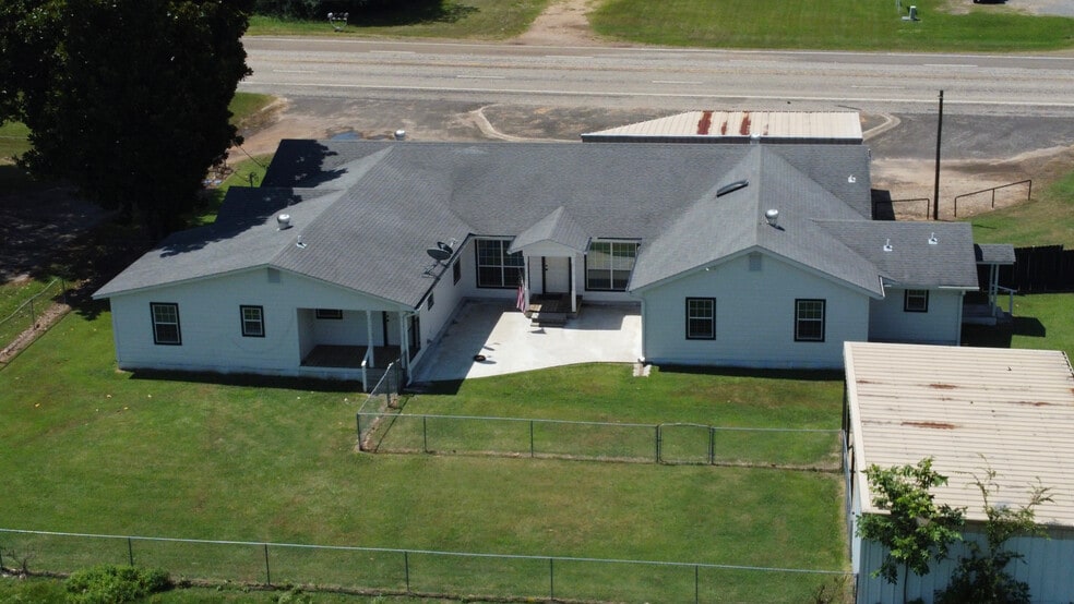 More Photos Of 4846 US Highway 67 W, Simms Daycare Center For Sale