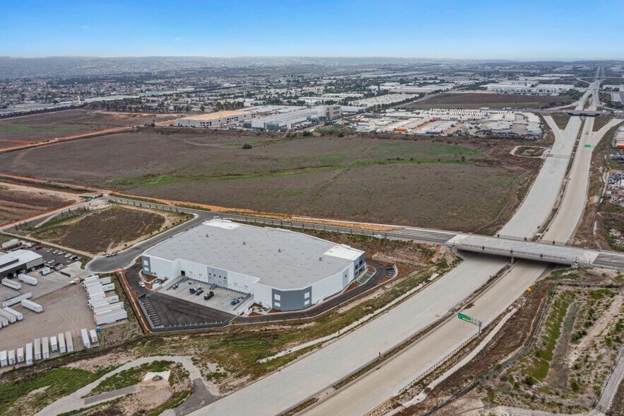 More Photos Of 7310 Otay Crossing Ct, San Diego Warehouse For Lease