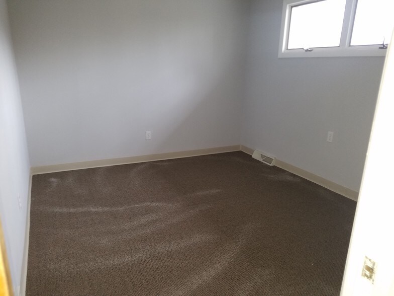 More Photos Of 1-21 Carroll Ave, Pennsville Coworking Space