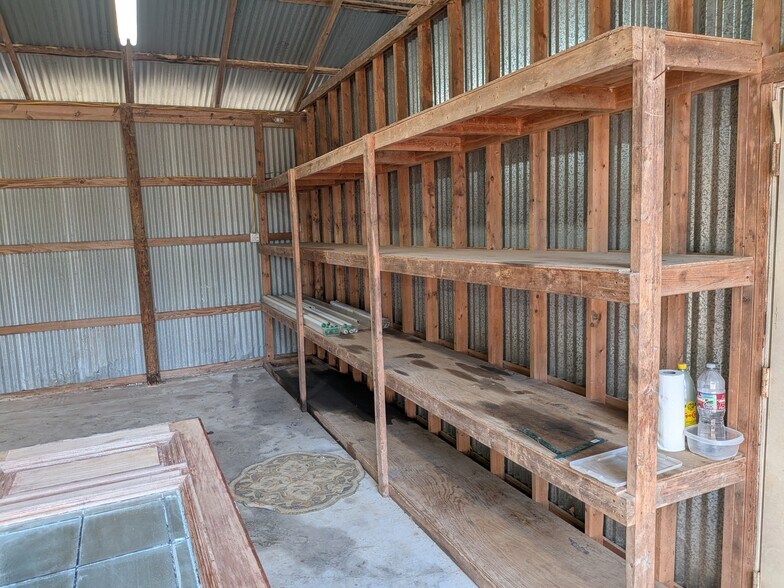 More Photos Of 2110 W Hwy 290, Dripping Springs General Retail For Lease