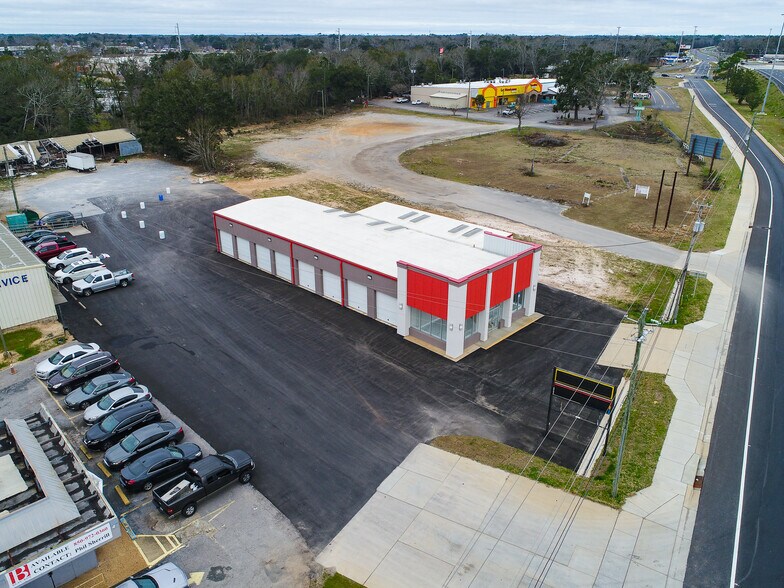More Photos Of 8969 Pensacola Blvd, Pensacola Auto Repair For Sale