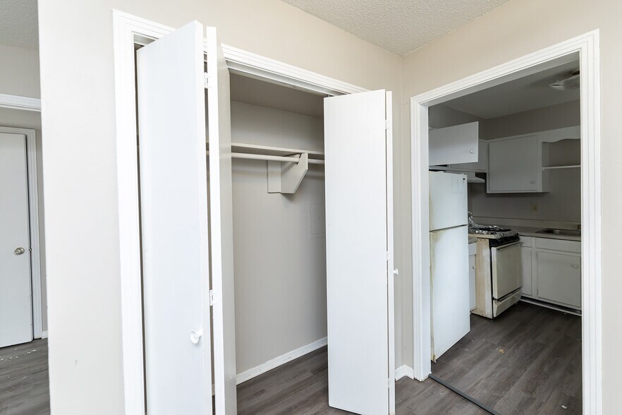 More Photos Of 634 Brister St, Memphis Apartments For Sale