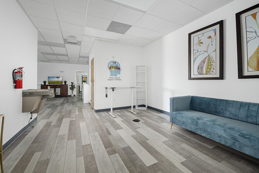 More Photos Of 180 Pinnacles Dr, Palm Coast Medical For Lease