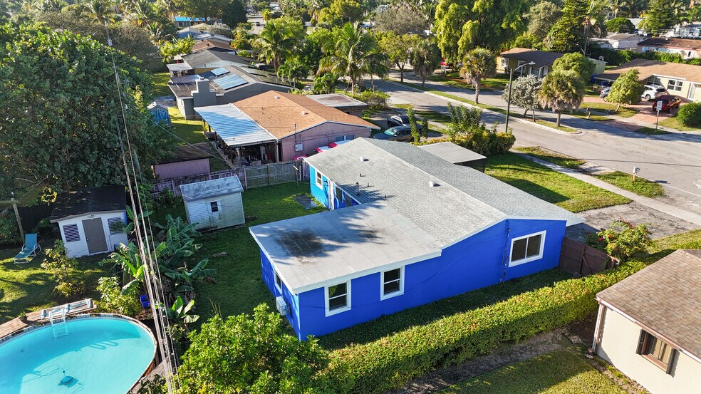 More Photos Of 1510 SW 68th Ter, North Lauderdale Healthcare For Sale