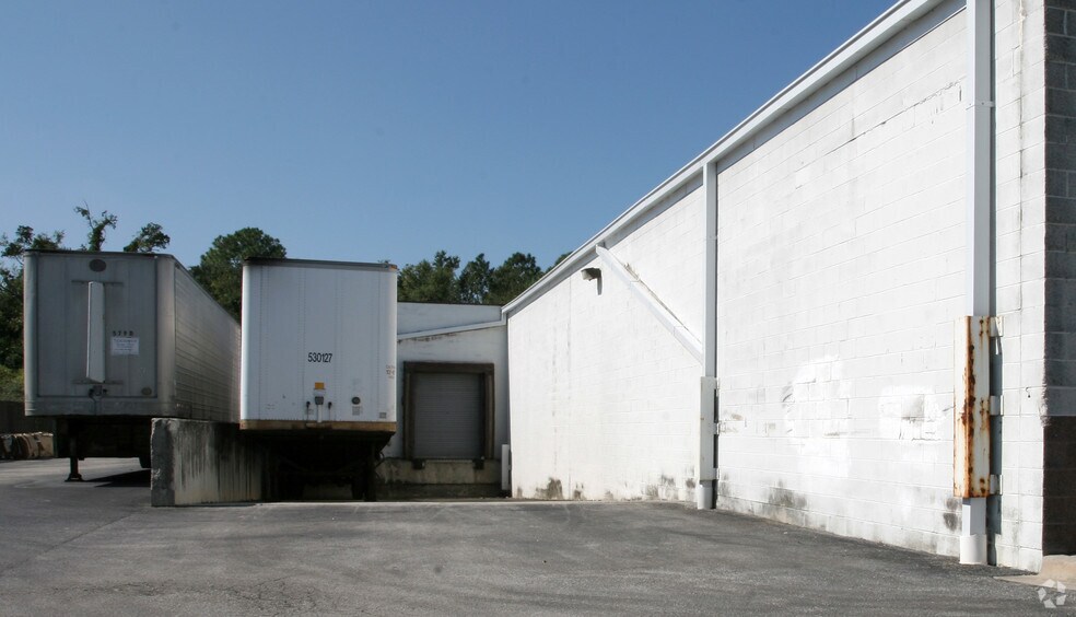 More Photos Of 4510-4514 Oleander Dr, Wilmington Freestanding For Lease