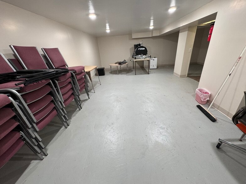 More Photos Of 201 Lytle st, Fostoria Religious Facility For Sale