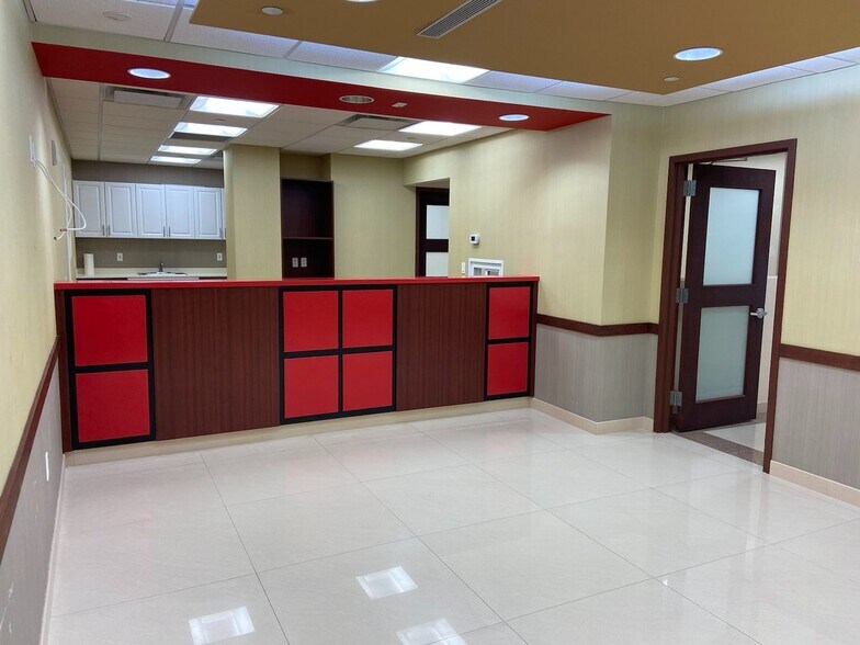 More Photos Of 38-25 38-25 Main Street, Flushing Office Residential For Sale