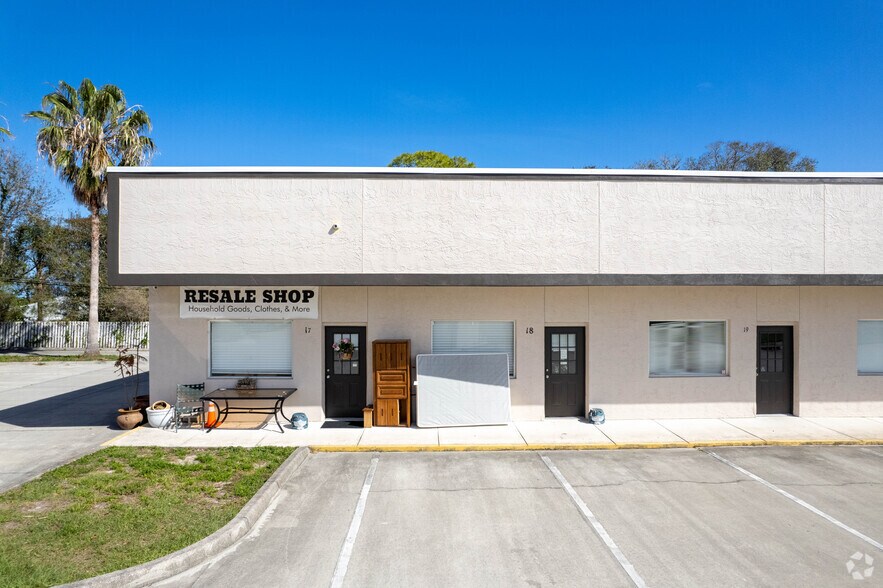 More Photos Of 2111 S Ridgewood Ave, Edgewater Unknown For Lease