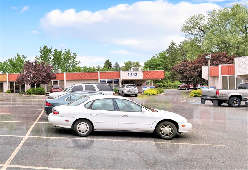 More Photos Of 2312 N Cole Rd, Boise Office For Lease