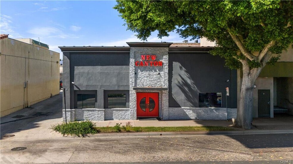 More Photos Of 13015 Philadelphia St, Whittier Restaurant For Sale