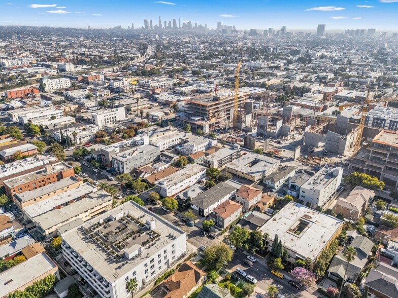 More Photos Of 5642 Lexington Ave, Los Angeles Apartments For Sale