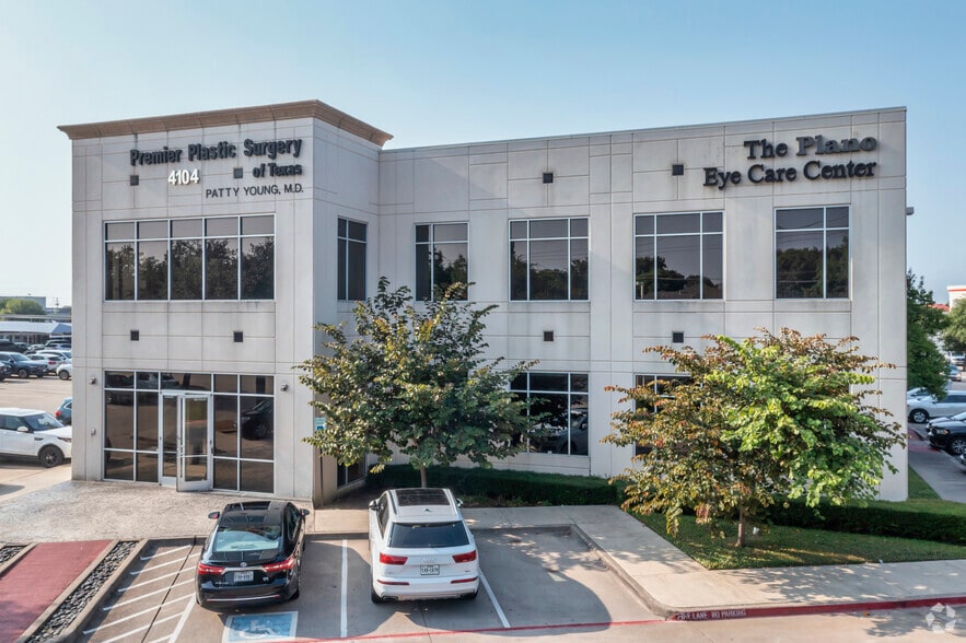 More Photos Of 4104 W 15th St, Plano Medical For Lease