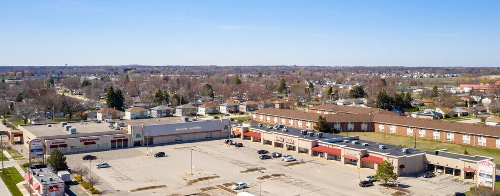 More Photos Of 1100-1399 80th St, Kenosha Unknown For Sale