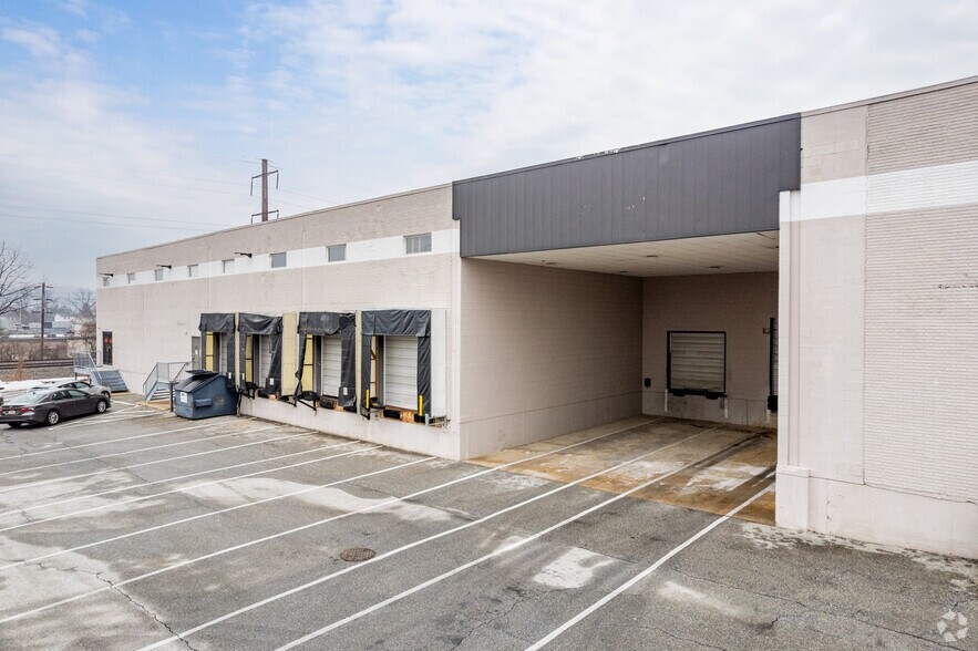 More Photos Of 419 Boot Rd, Downingtown Warehouse For Lease