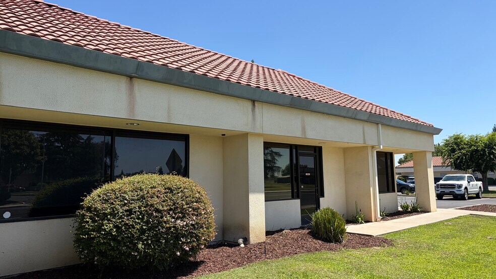 More Photos Of 1142 Rose Ave, Selma Medical For Lease