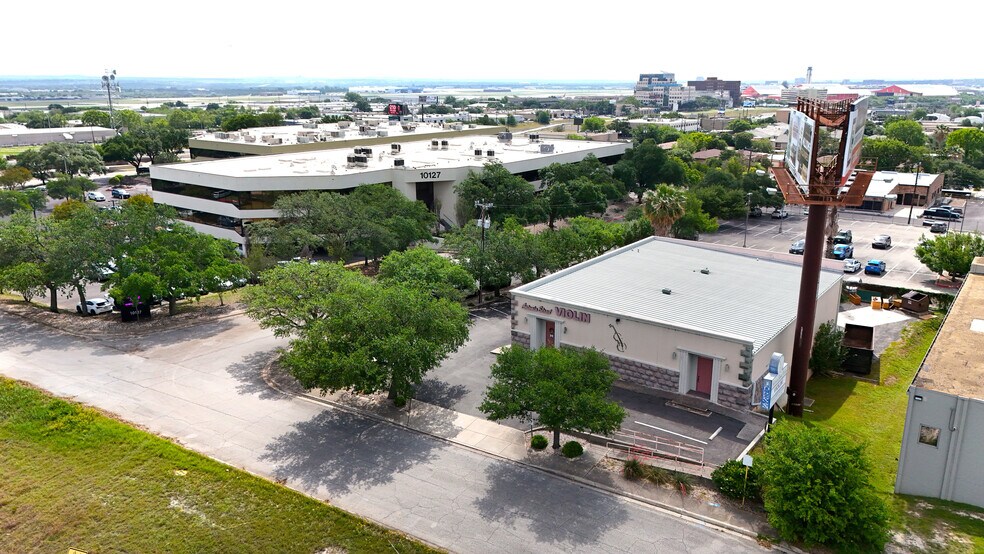 More Photos Of 10288 San Pedro Ave, San Antonio Flex For Lease