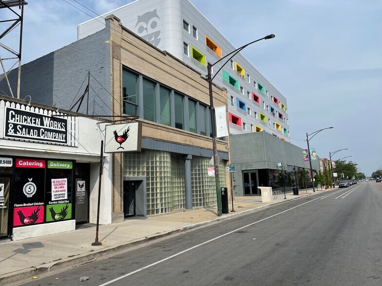 More Photos Of 4020 N Elston Ave, Chicago Storefront Retail Office For Lease