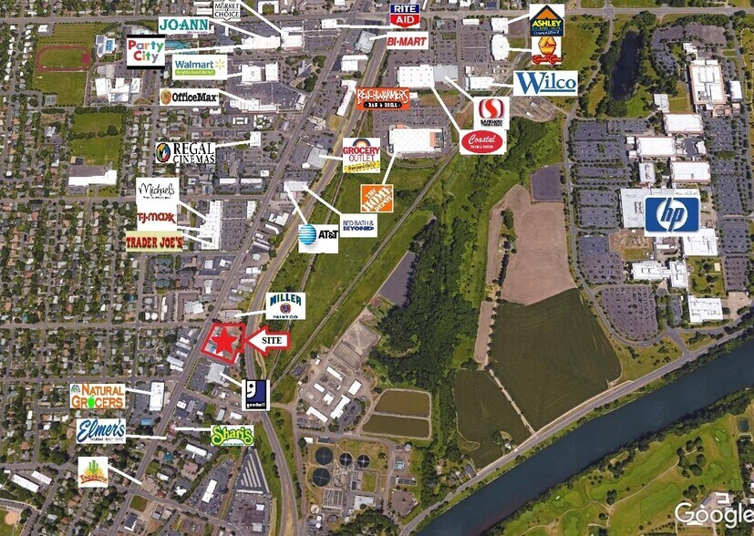 More Photos Of 1327-1339 NW 9th St, Corvallis General Retail For Lease