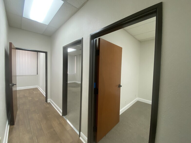 More Photos Of 10935 Wurzbach Rd, San Antonio Office For Lease