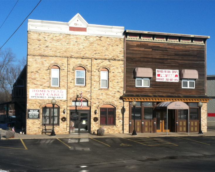 Primary Photo Of 29200 Evergreen Dr, Waterford Storefront Retail Residential For Lease