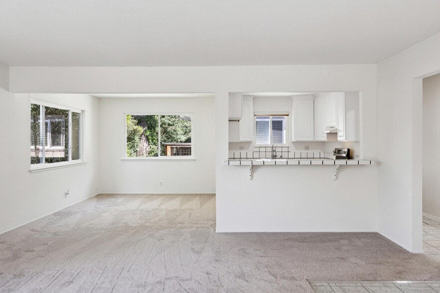 More Photos Of 601 Burns Ave, Aptos Multifamily For Sale