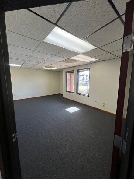 More Photos Of 12325 W 52nd Ave, Arvada Research And Development For Lease