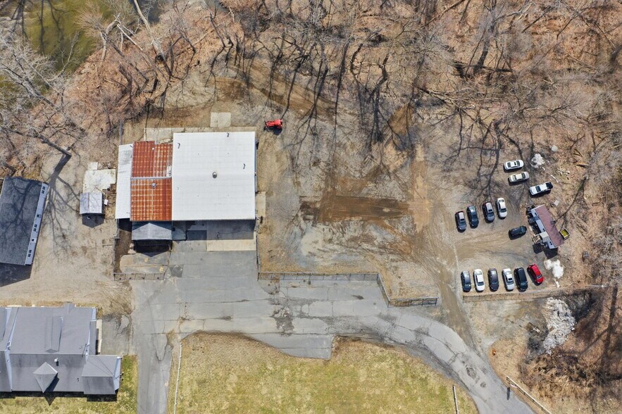 More Photos Of 14 Easthampton Rd, Northampton Warehouse For Lease