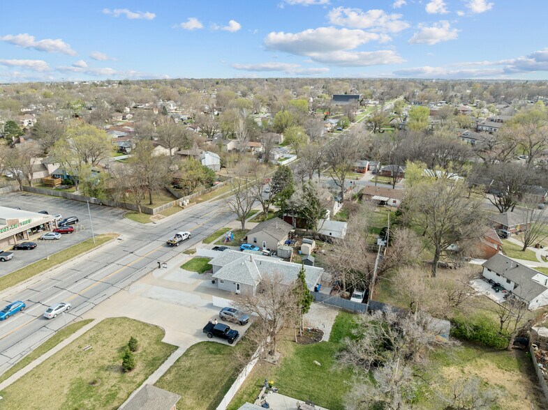 More Photos Of 2951 N 70th St, Lincoln Office For Sale
