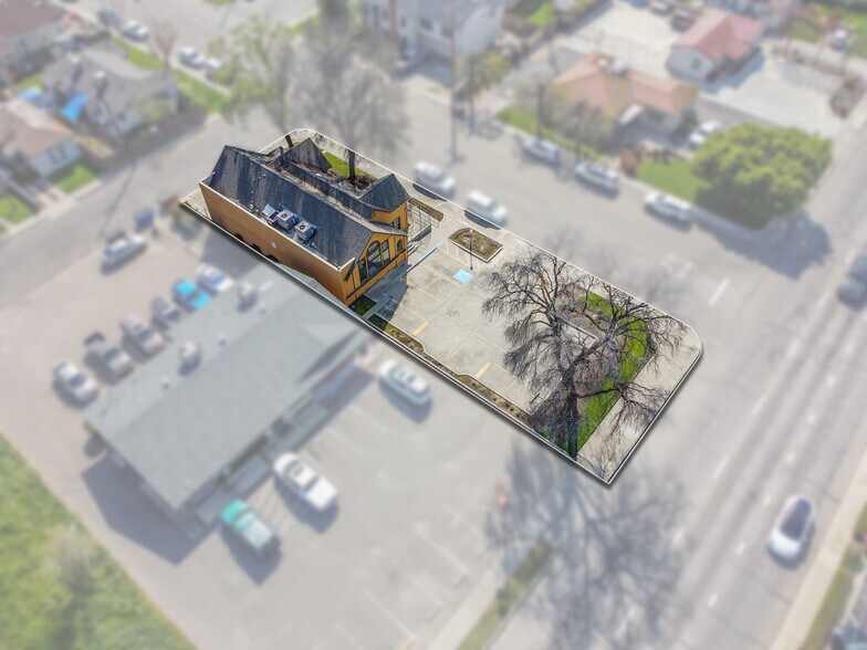 More Photos Of 235 W Noble Ave, Visalia Medical For Sale