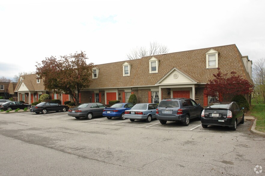 More Photos Of 10351-10361 Linn Station Rd, Louisville Office For Sale