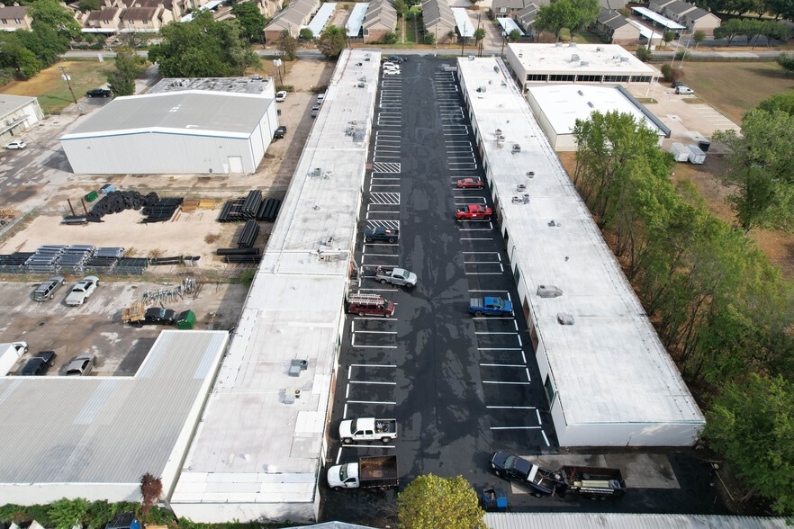 Primary Photo Of 4901 Milwee St, Houston Unknown For Lease