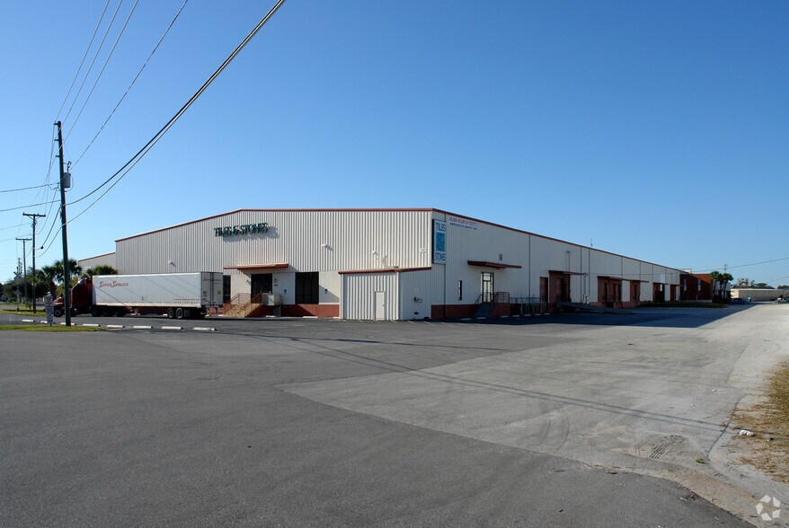 More Photos Of 2515 Shader Rd, Orlando Unknown For Lease