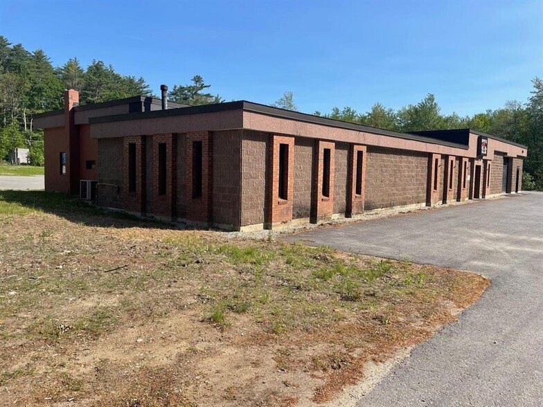 Primary Photo Of 972 W Swanzey Rd, Swanzey General Retail For Sale