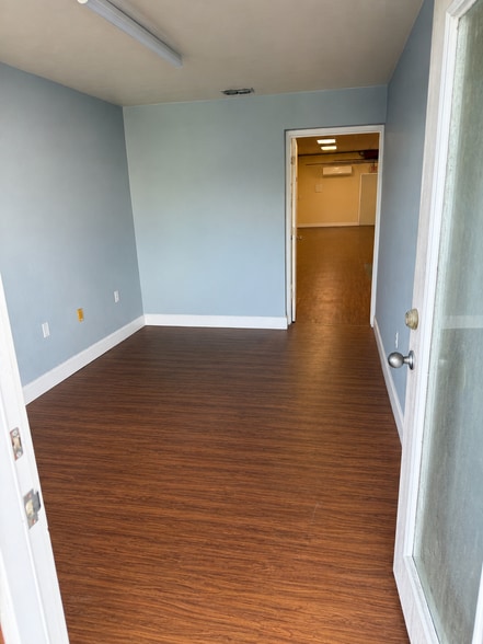 More Photos Of 3538 NW 97th Blvd, Gainesville Warehouse For Lease