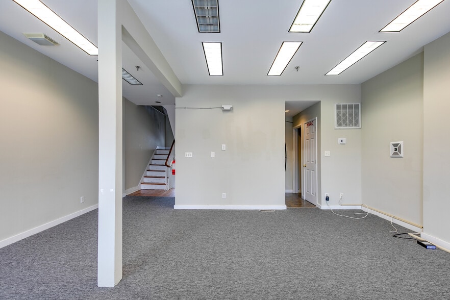 More Photos Of 211 N 18th St, Richmond Office Residential For Sale