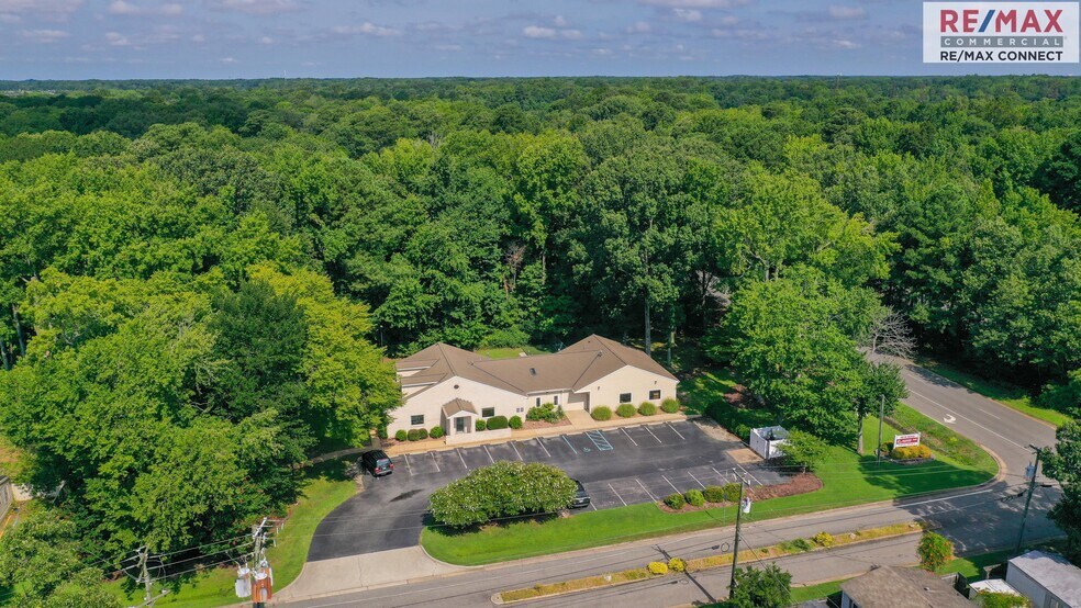 More Photos Of 3440 Hampton Hwy, Yorktown Office For Lease