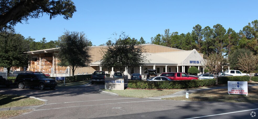 More Photos Of 10180 New Berlin Rd, Jacksonville Service For Sale